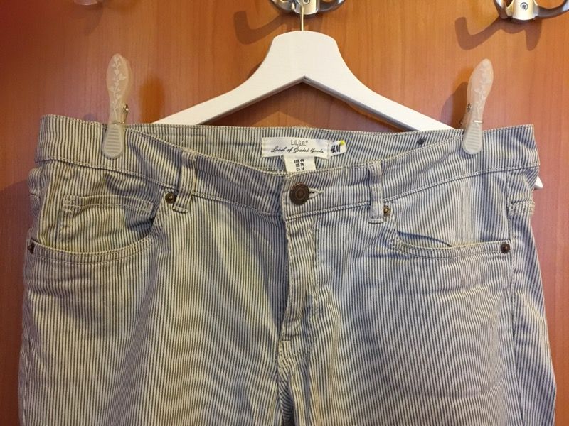 Spodnie dżinsowe H&M w delikatne paski/ prążki Rozmiar XL
