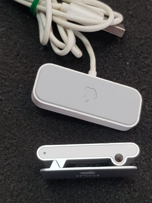 Плеер Apple ipod A1204  (2Gb”