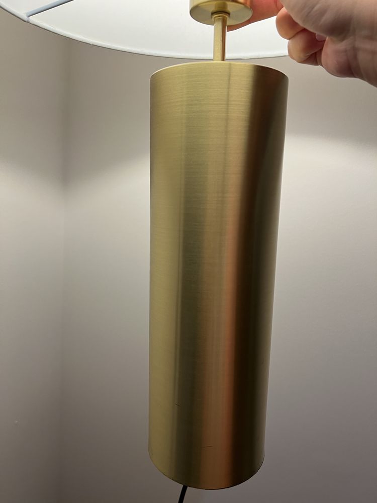 Camdeeiro de mesa como novo