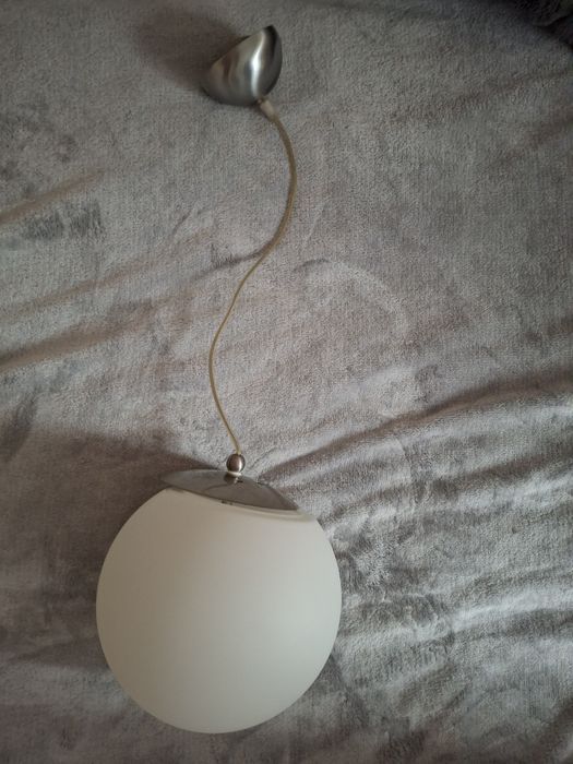 Lampa wisząca kula