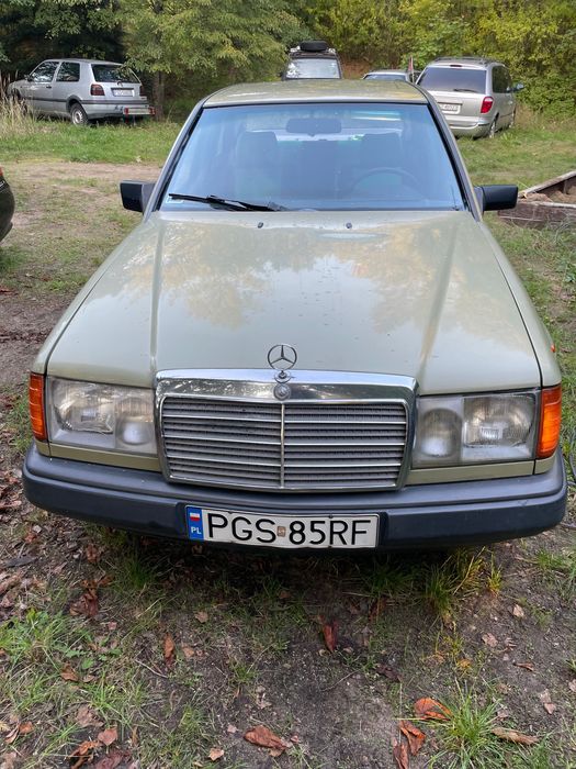 Mercedes W124 2.0 Diesel 1986r ZADBANY