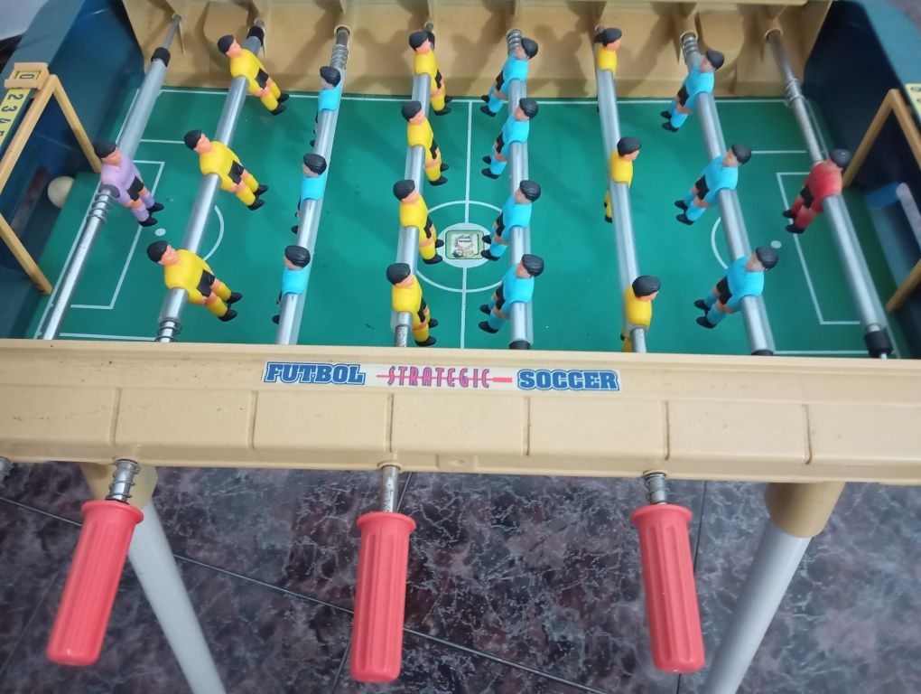 Jogo de matraquilhos para crianças