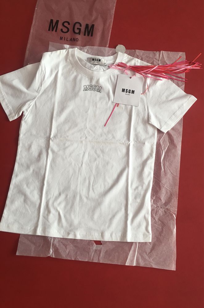 Футболка MSGM, р.М ( маломірить, на S; XS), нова