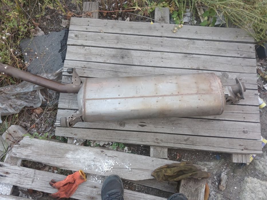 Глушник тойота Rav4