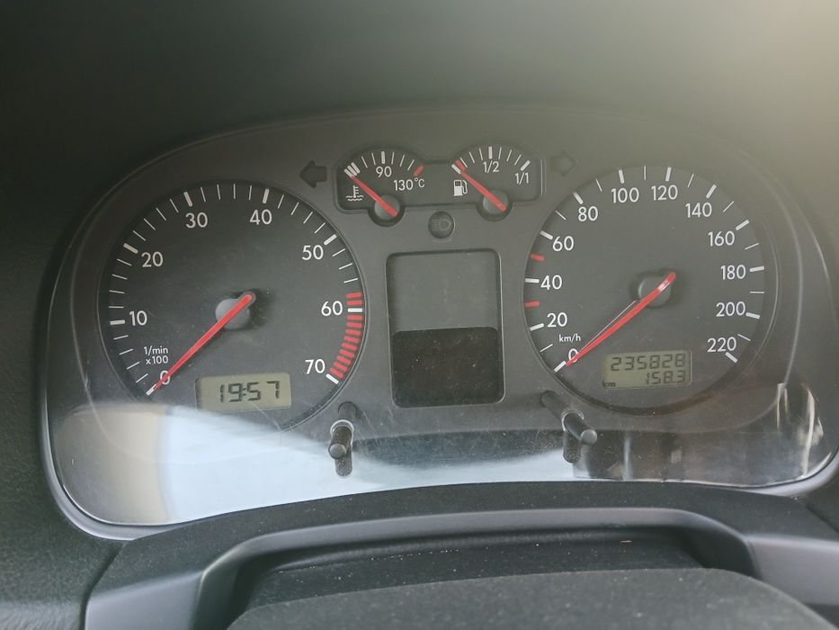 Гольф 4 2001року