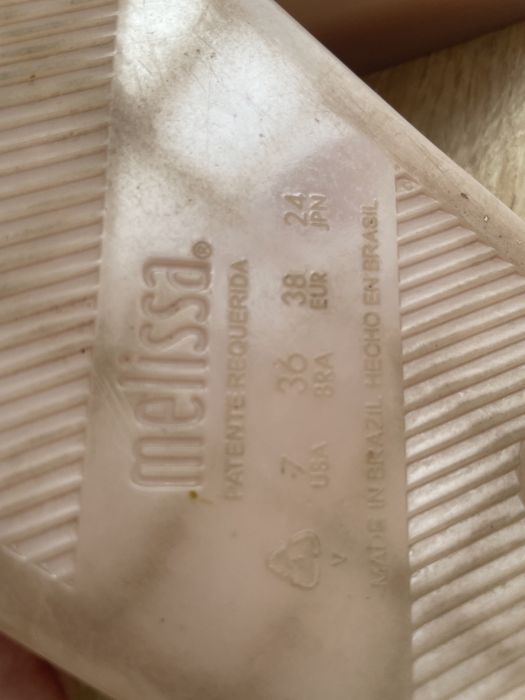 Пудрові шльопанці, сланці, шльопки Melissa