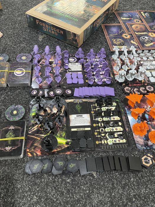 WARHAMMER: Forbidden Stars База та Forgotten Worlds Доп.Настільна гра