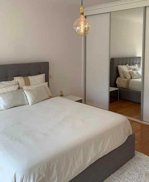 Camas de Casal Estofadas de Luxo 199€ Disp. em Várias Cores! 190x140m!