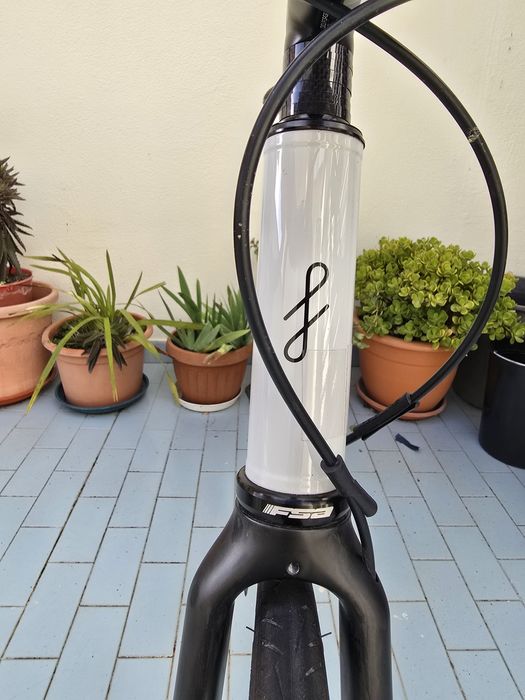 Bicicleta aço Fairlight Strael 4.0