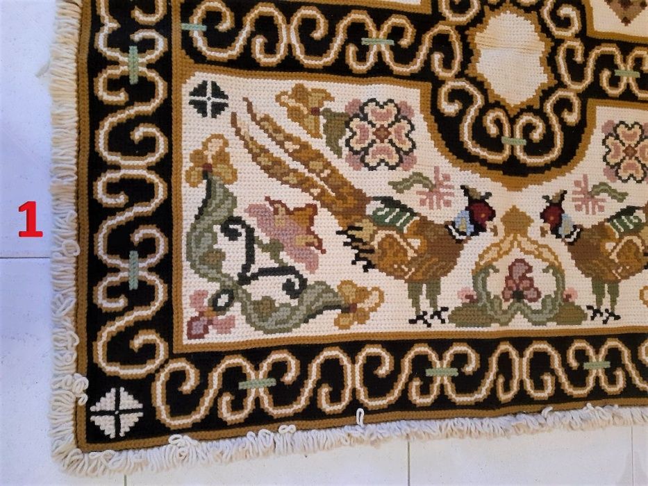 Tapetes de Arraiolos Feitos à Mão - NOVOS