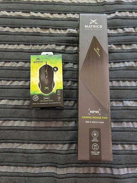 Rato Matrics com tapete