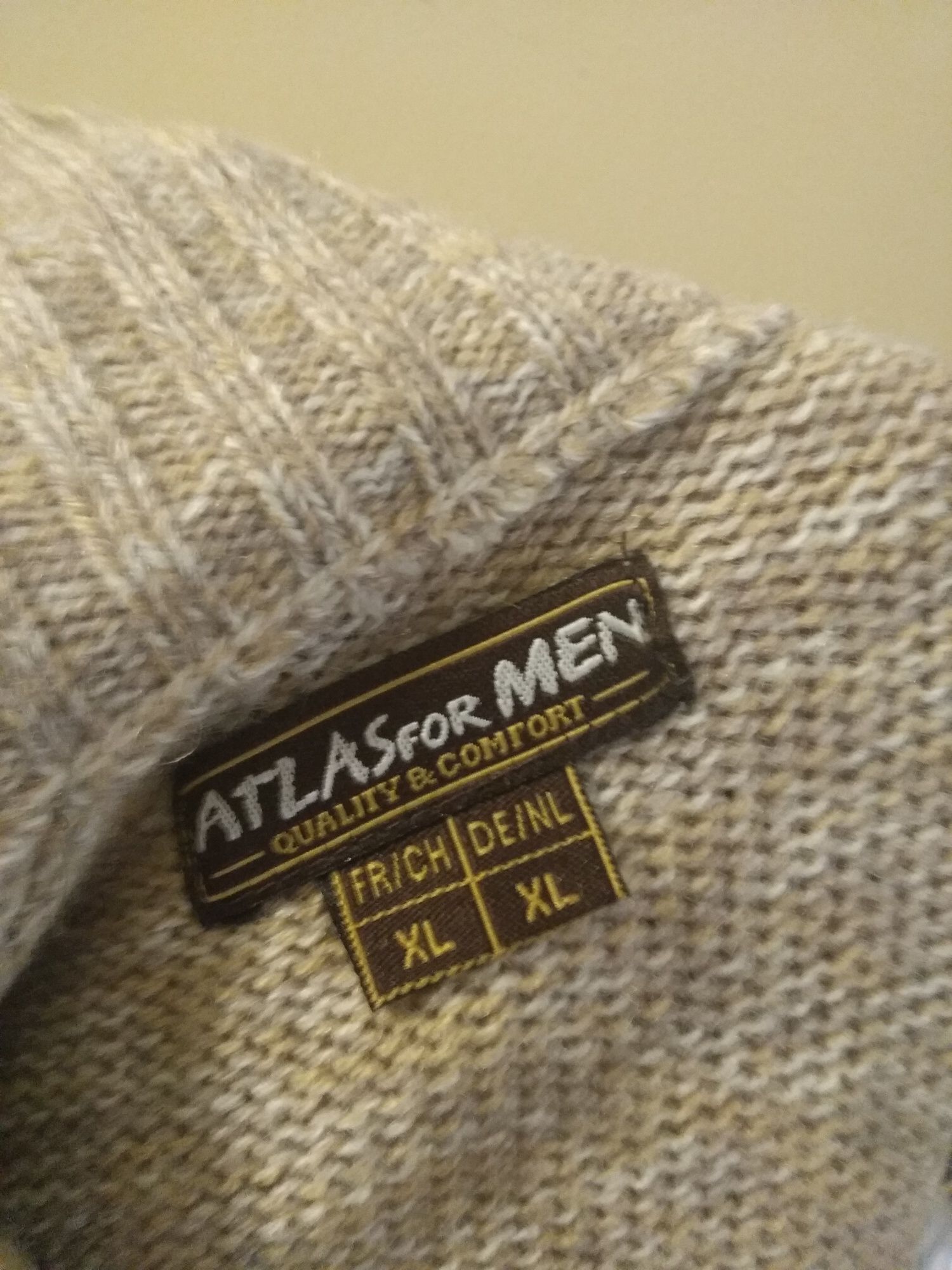 Męski sweter rozmiar XL