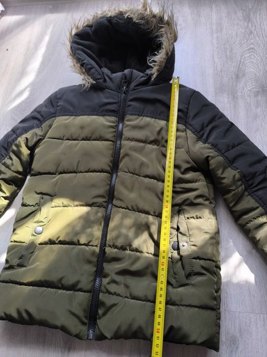 Ciepła, zimowa kurteczka chłopięca