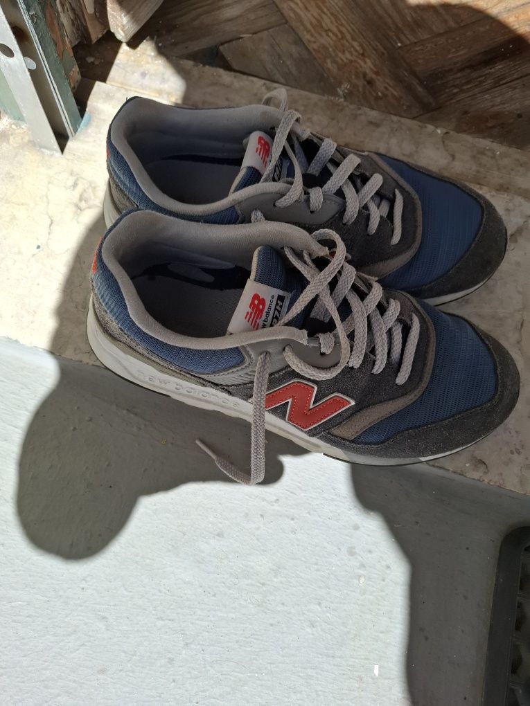 Ténis New Balance, excelente estado