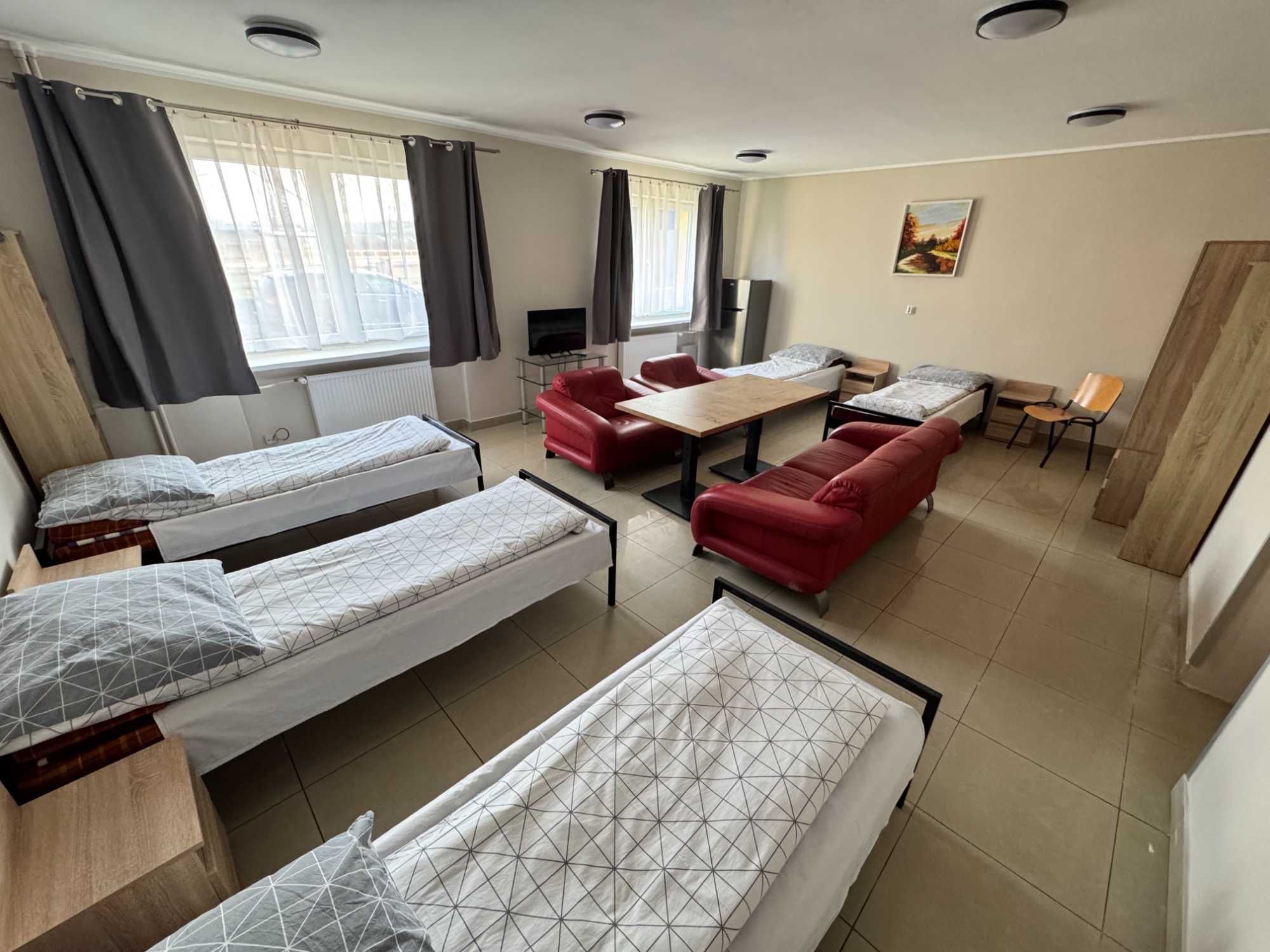 Od 32 zl Kwatery pokoje hotel pracowniczy / Вільні кімнати