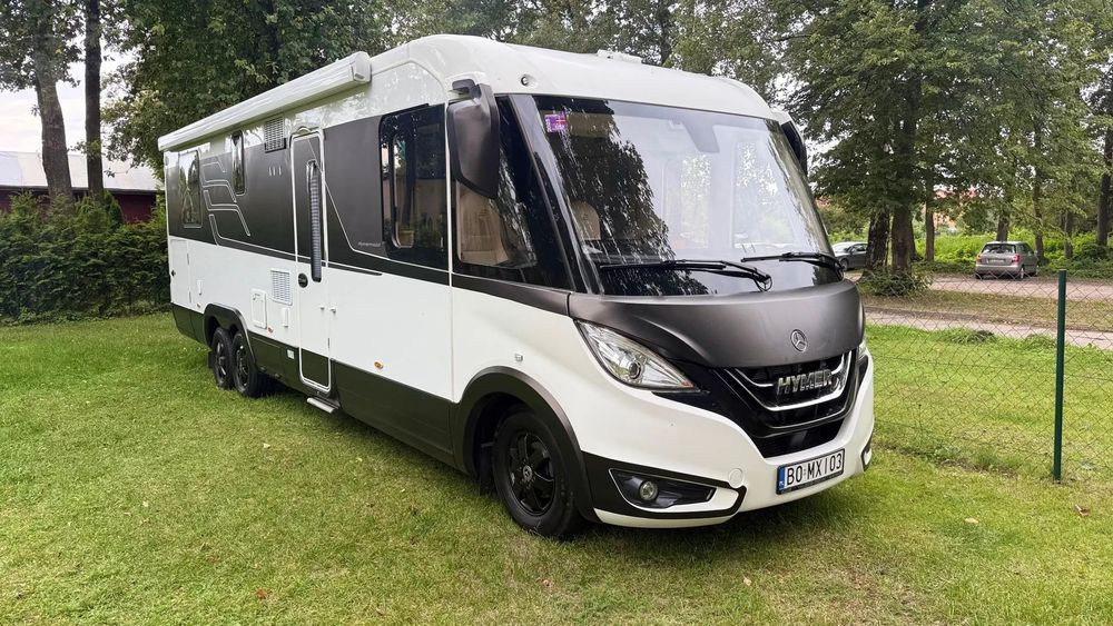 Hymer-Eriba B890  Hymer B890 2022 | 2.2 CDI 170 KM | Automat 9G-Tronic | Tandem (2 osie)