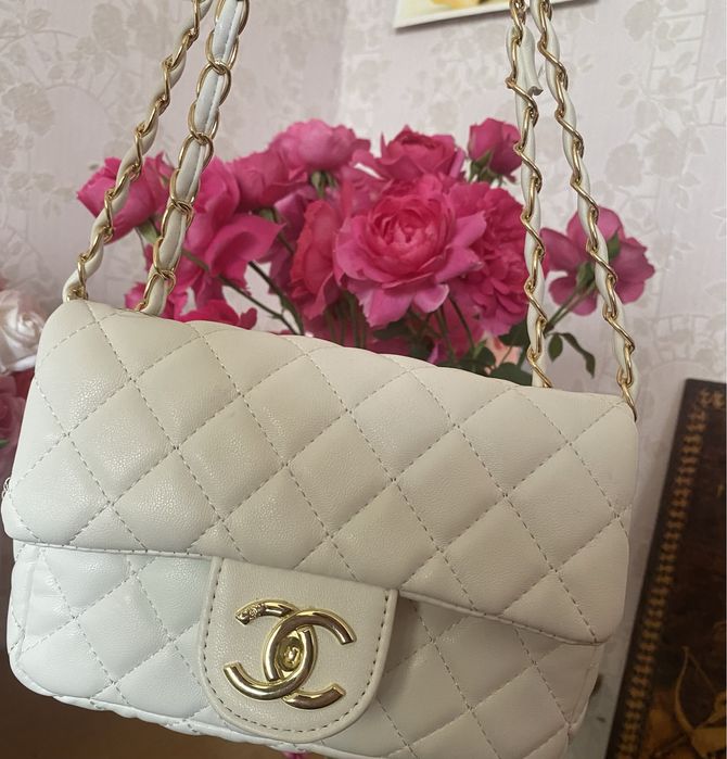 Сумка chanel білий колір НОВА