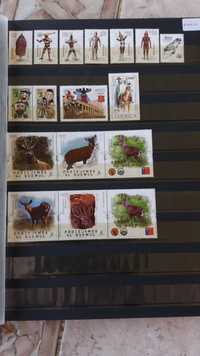882 selos novos de  33 países. Muitas séries completas.