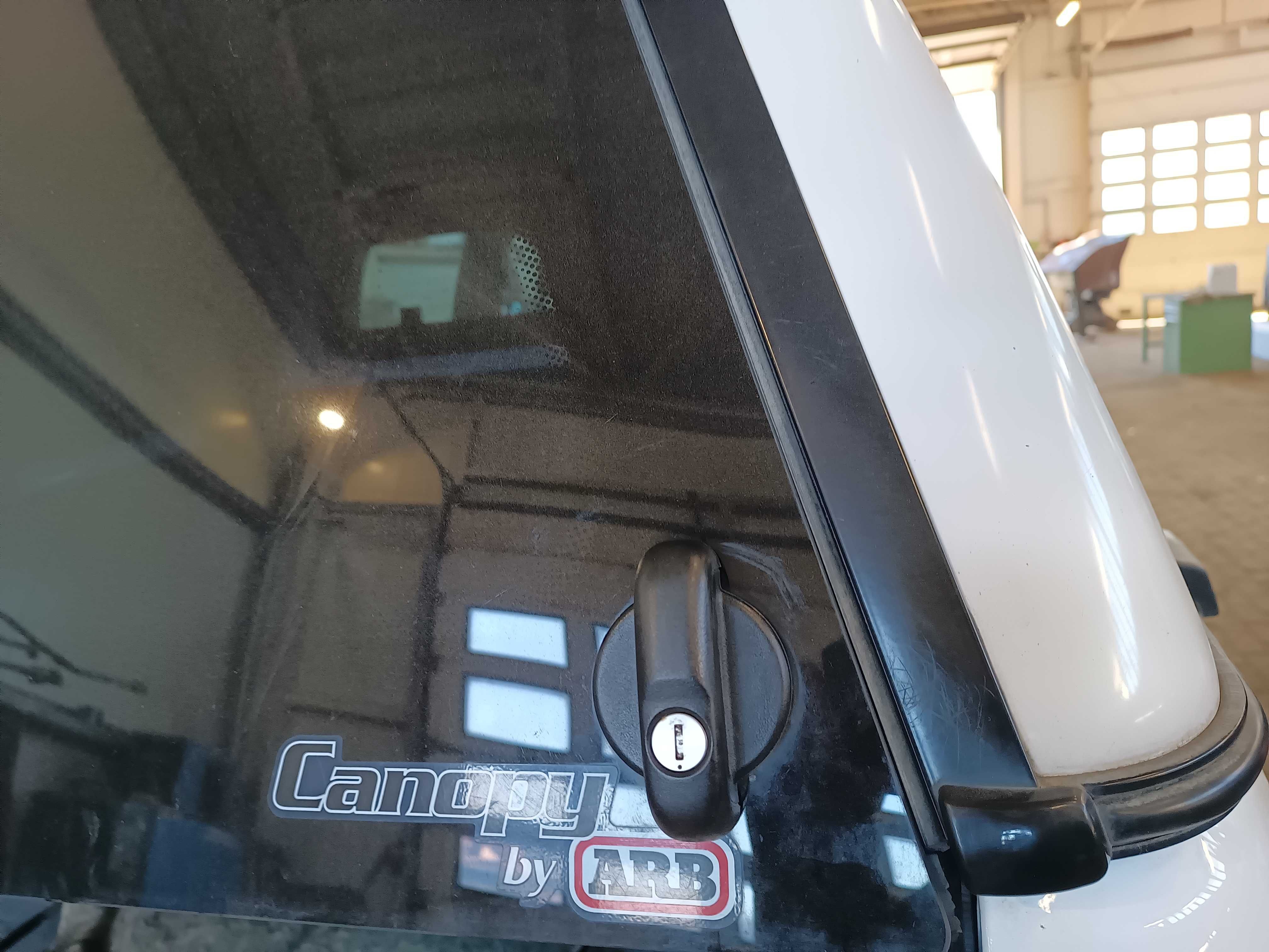 Hardtop zabudowa na pakę ARB Ford Ranger 12-22 plus Rhino Rack z rolką