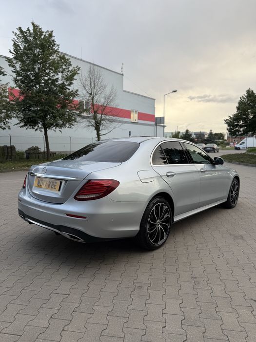 Mercedes-benz E klasa 350D 9G tronic ANGLIK!!!