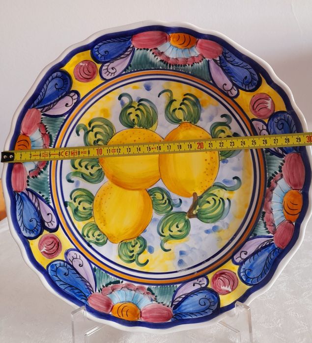 Prato Raul da Bernarda, pintado à mão. Novo.