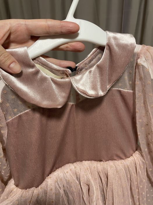 Сукня на дівчинку