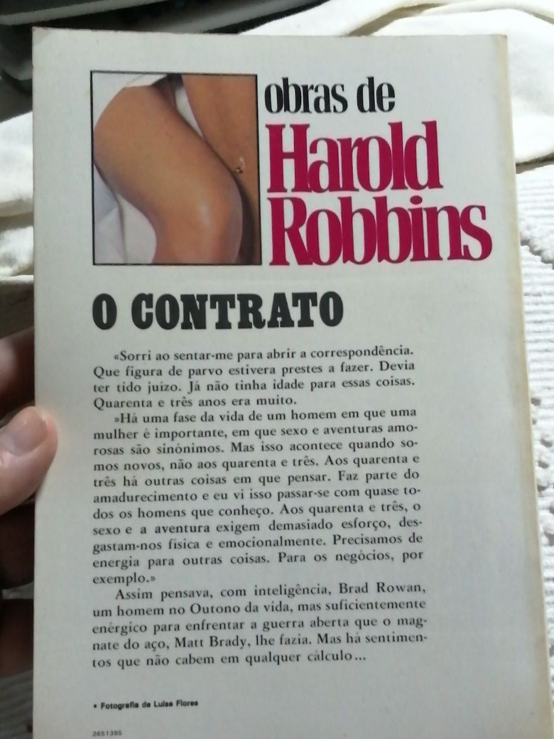 O Contrato de Harold Robbins