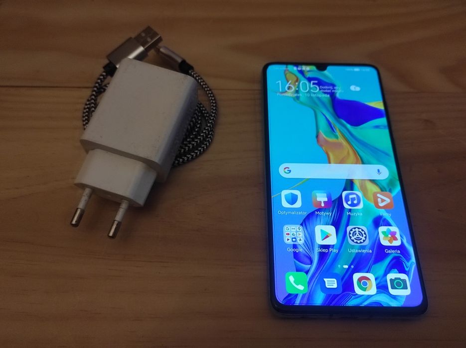 Huawei P30 6/128GB, bateria 4 dni, szkło hartowane