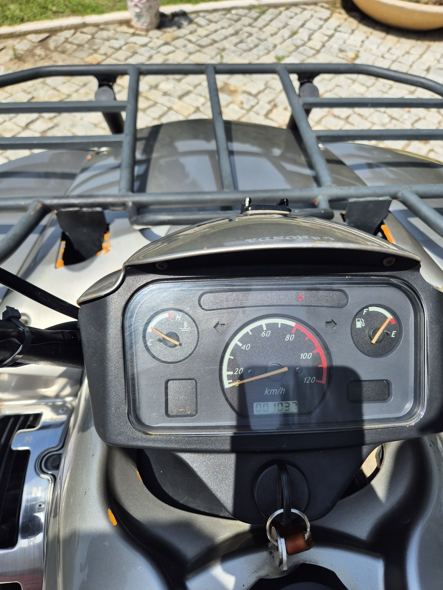 Moto 4 GOES 520 MAX