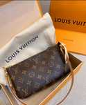 Louis Vuitton Pochette Accessoies