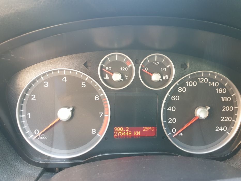 Ford Focus 2 бензин