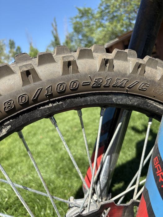 Cross enduro Barton NXT 250.