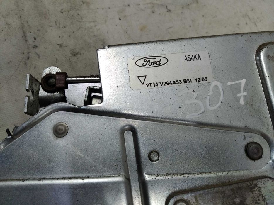 Замок левой сдвижной двери Transit Connect 2002-2013 2T14V264A33BM