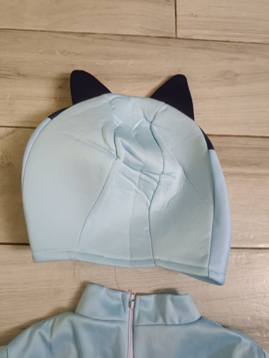 Strój Bluey 130 / 140 karnawał przebranie piesek nowy
