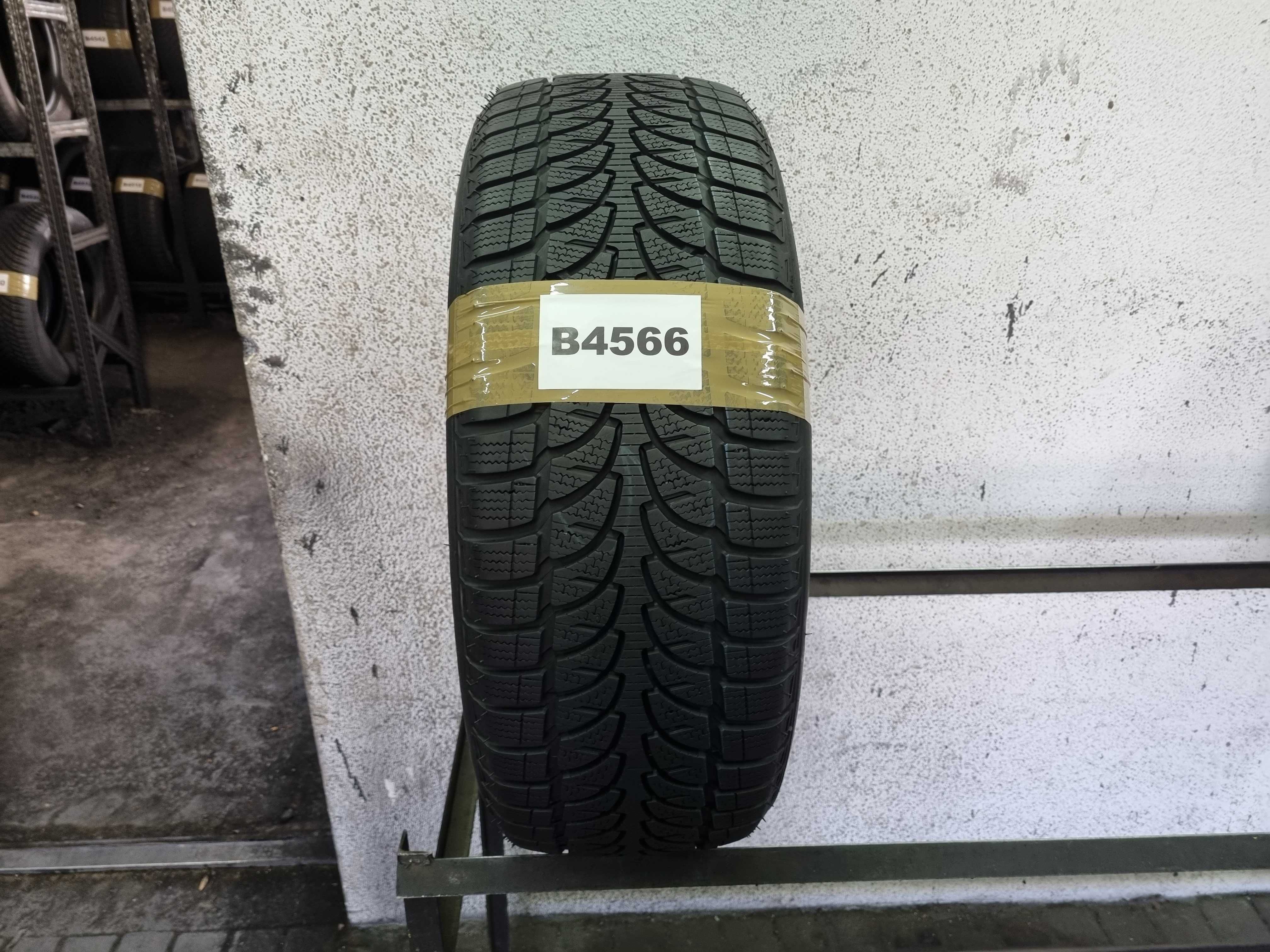 235/55/18 100H Bridgestone Blizzak LM-80 Evo D.4718