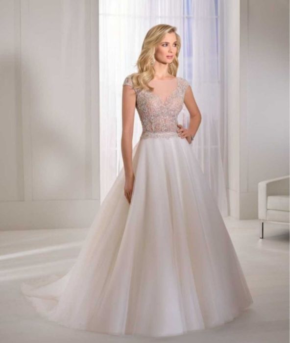 Ronald Joyce NOOR! Królewska śmietankowa Suknia Ślubna Svarovsky roz40