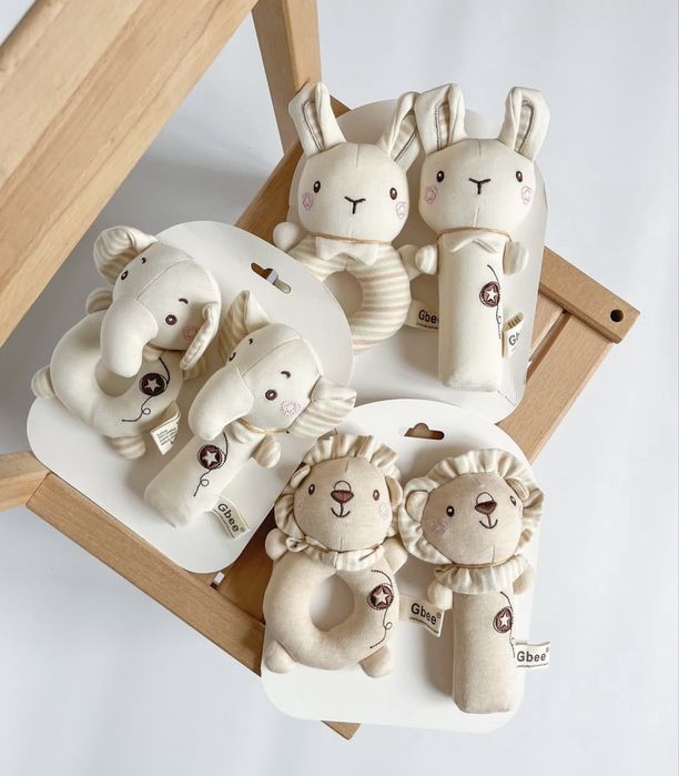 Брязкальця/іграшки для немовлят