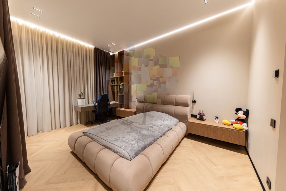 Без % Продаж будинку /Продаж  будинку в Ужгороді /Панорамний вид