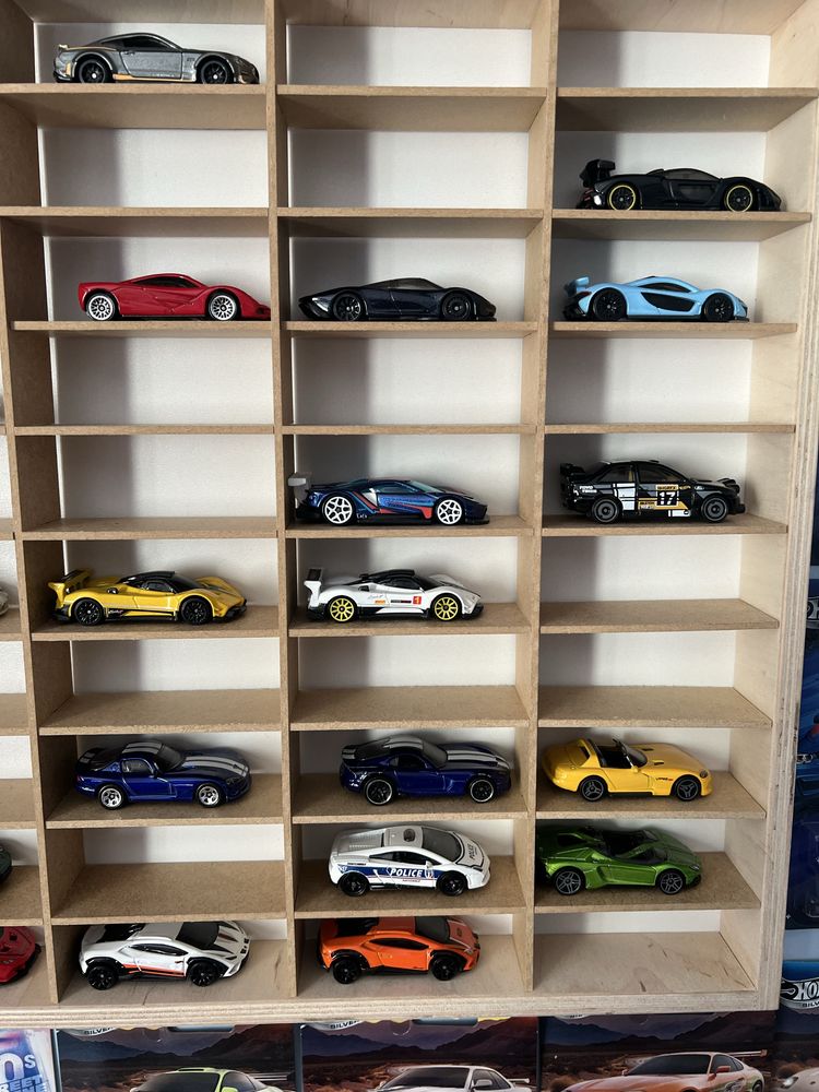 Hot wheels otwarte
