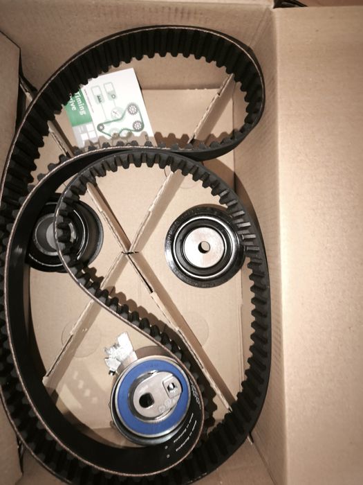 Комплект ГРМ Шевроле такума 2.0.