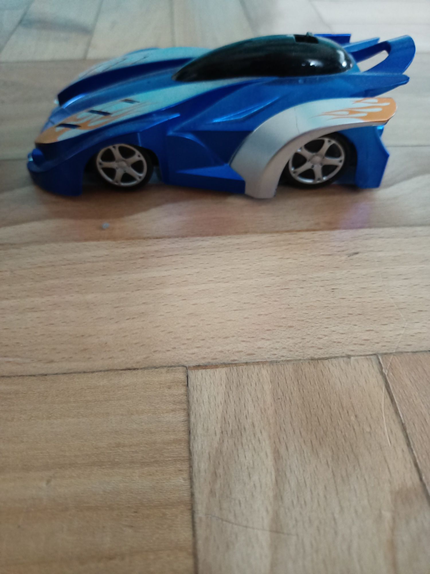 Auto Samochód Jeżdżące Po Ścianach Suficie.