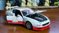 Машинка Maserati Trofeo 1/24 Bburago White