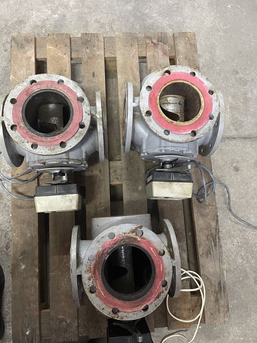 Zawór czterodrogowy czterodrozny zr 125f sterownik honeywell vmm 40