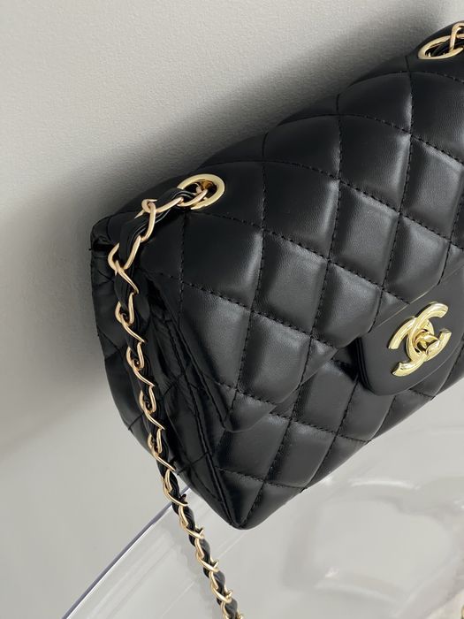 Сумка жіноча Chanel міні гладка