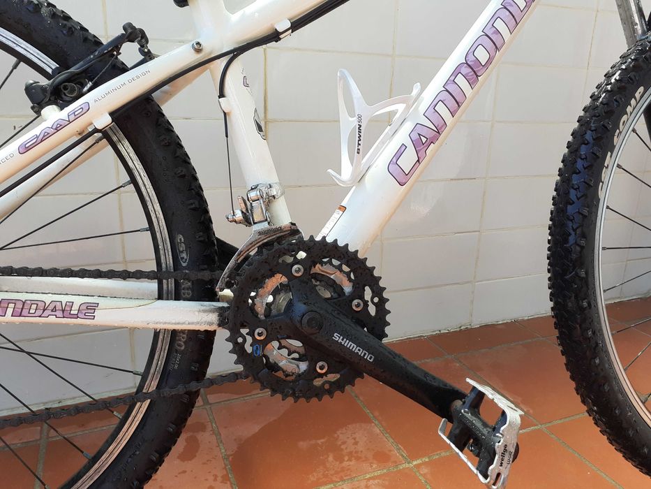 Bicicleta btt cannondale