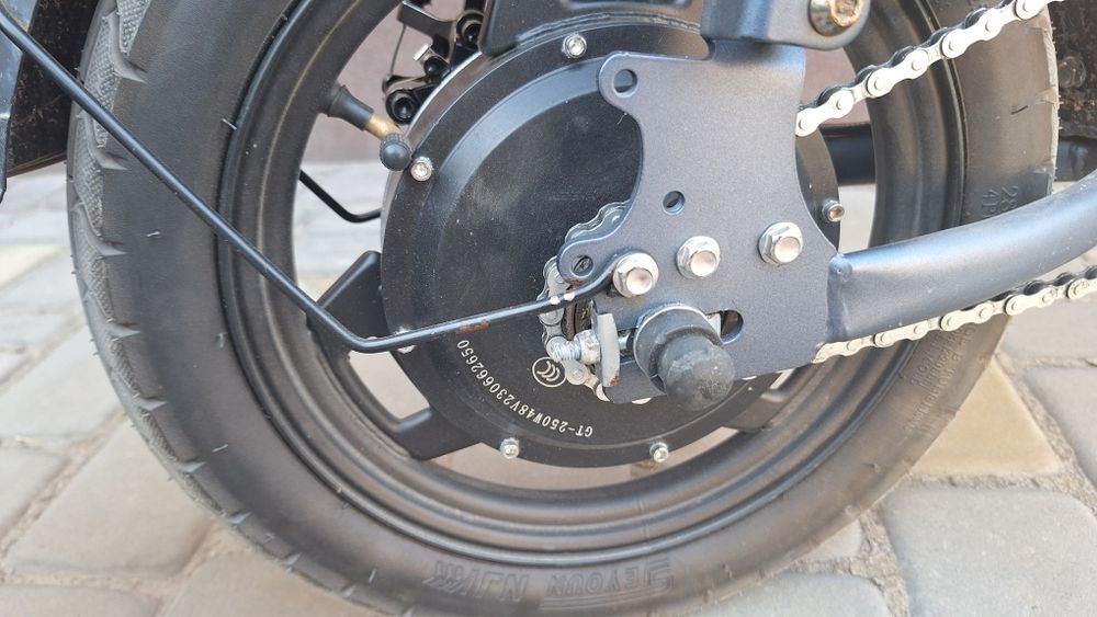 Продам електровелосипед  складной  колеса  ENGWE  T14 (ручка газа)