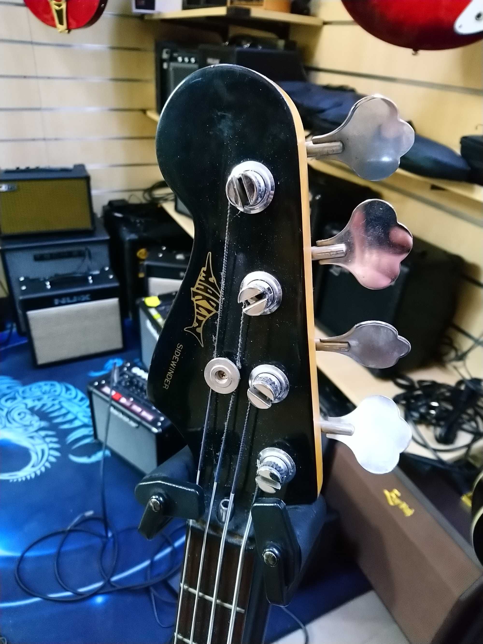 Gitara Basowa Leworęczna Marlin Sidewinder + Marshall MB30