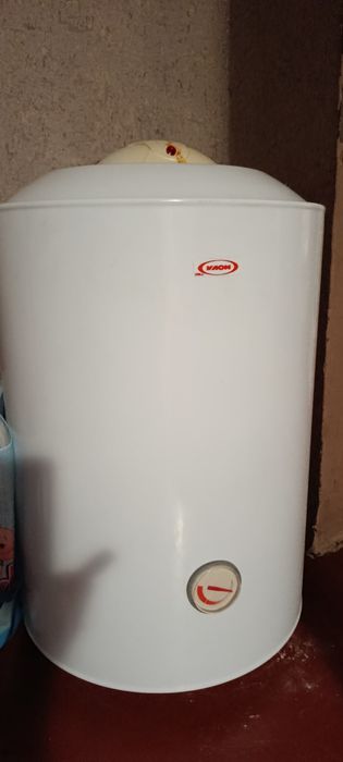 Продам бойлер 50л Nova Tec