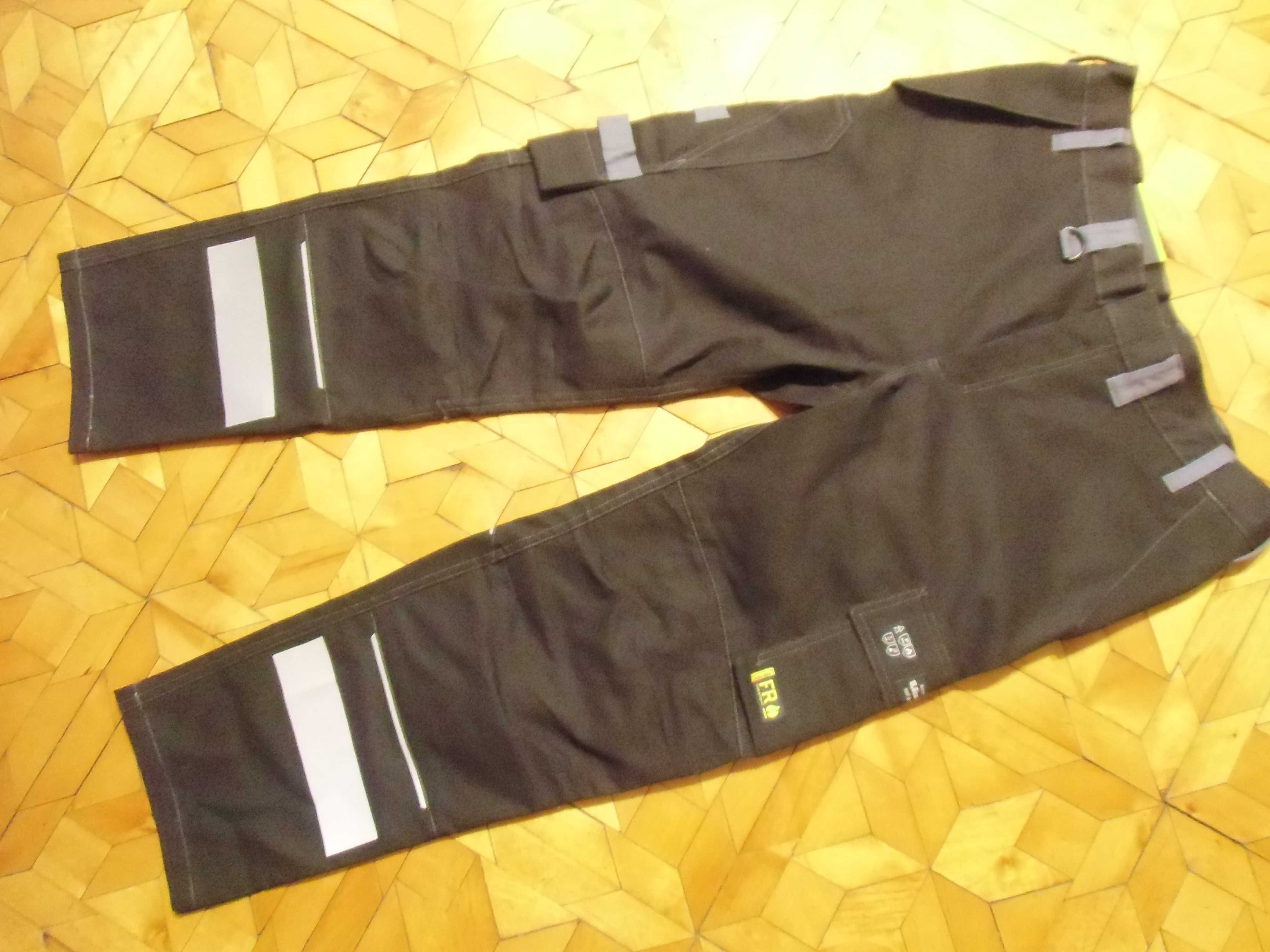 BLAKLADER  firmowe spodnie dla spawacza multinorm NOWE pas 100 cm