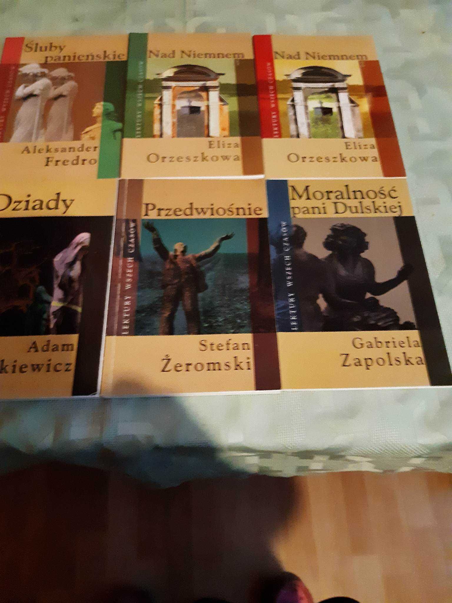 Sprzedam  lub zamienię lektury szkolne